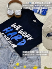 打工这么多年，终于拥有了专属自己的工作服